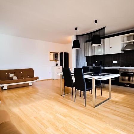 Dor De Mare - Apartments Singapore - Huge Terrace - Seaview - 150M From The Beach ! Năvodari Extérieur photo