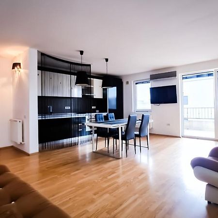 Dor De Mare - Apartments Singapore - Huge Terrace - Seaview - 150M From The Beach ! Năvodari Extérieur photo