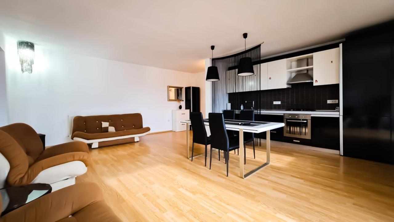 Dor De Mare - Apartments Singapore - Huge Terrace - Seaview - 150M From The Beach ! Năvodari Extérieur photo